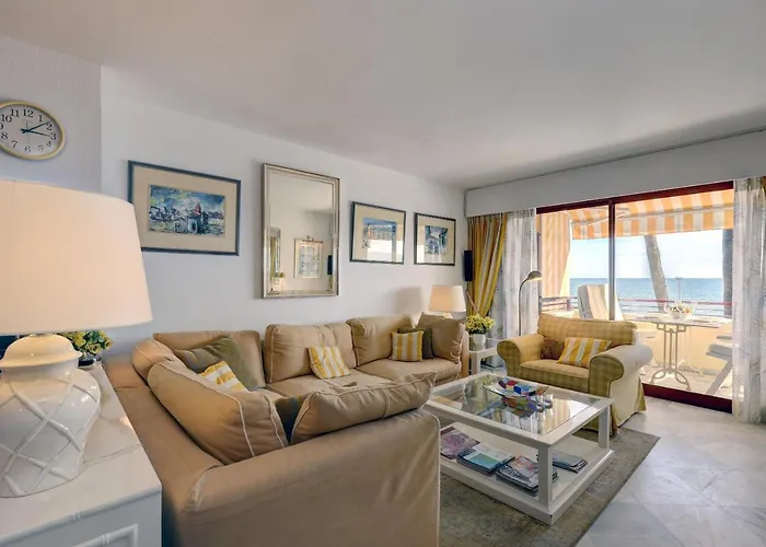 - Car Included Apartment *